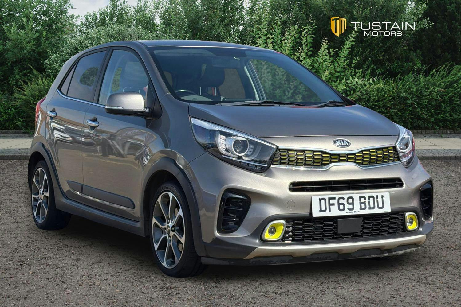 Kia Picanto listing photo